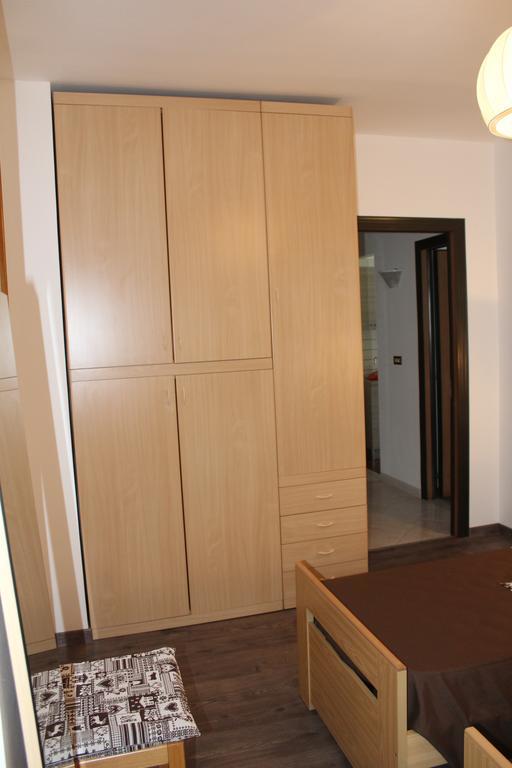 Apartmán In Centro A Saint Vincent Exteriér fotografie